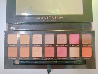 （分類：）位於 。 由 rachelle_makeup 提交（商品編號 1019498620，圖片 1）。簡介： 。