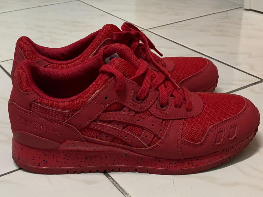 Zalora asics shoes clearance