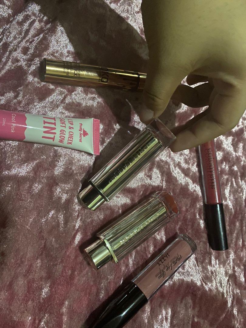 ASSTD LIPPIES (Category: Makeup) located in Manila. Submitted by stellasonlinegaragesale (Listing ID 1019485478, Image 3). Description: ESTEE LAUDER 430 crazy beautiful n-1500 ESTEE LAUDER 300 hot streak n-1500 KYLIE COSMETICS GORG-800 COLOURETTE SOIREE 300 JAZZY BRILLIANT 100 PRETTY SECRET LIP N CHEEK COOL PINK 100 take all for 4,000 SF INCLUDED.