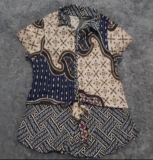 (Kategori: ) berada di . Dikirim oleh hersecondhand (ID iklan 1019437109, Gambar 1). Deskripsi: .