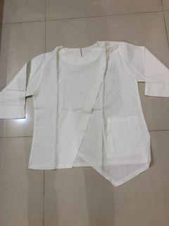 Atasan Putih