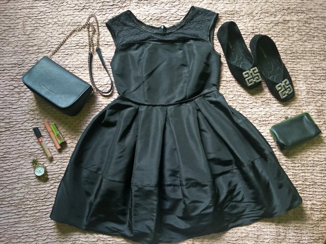 balloon style dress