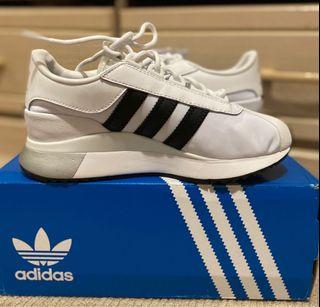 Price reduced✅✅✅Brand new: Adidas original