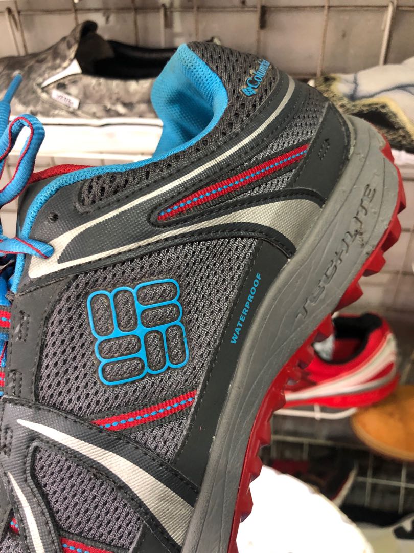 Columbia techlite shoes price online