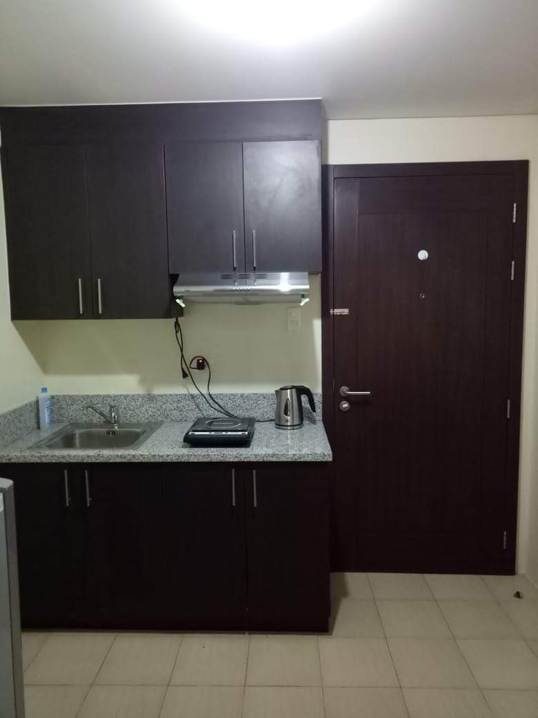 Condo for rent in Mandaluyong Studio type  17K Monthly