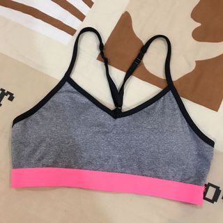 (Category: ) located in . Submitted by oliviaaaayy (Listing ID 1019429008, Image 1). Description: .