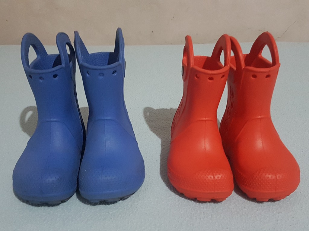 crocs kids rain boots