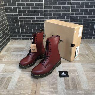 Dr Martens 1490 cherry red smooth