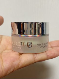 （分類：）位於 。 由 yeeyee0408 提交（商品編號 1019468489，圖片 1）。簡介： 。