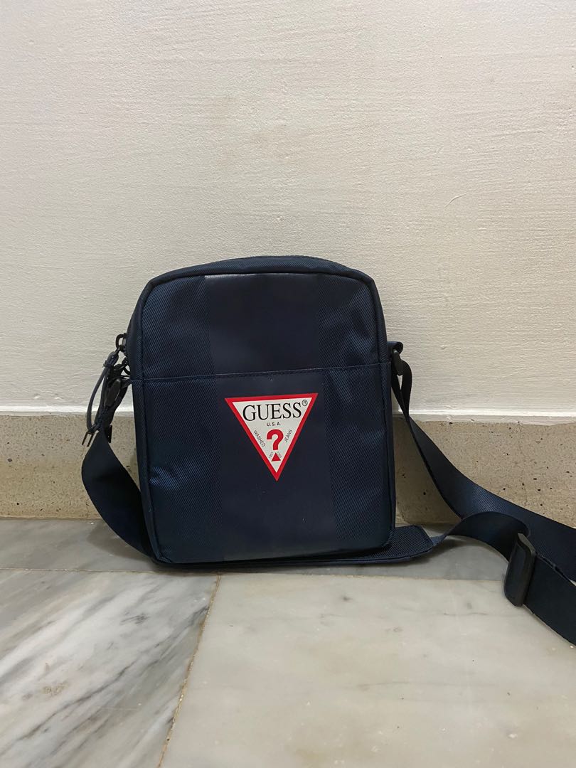 Guess bag hotsell central