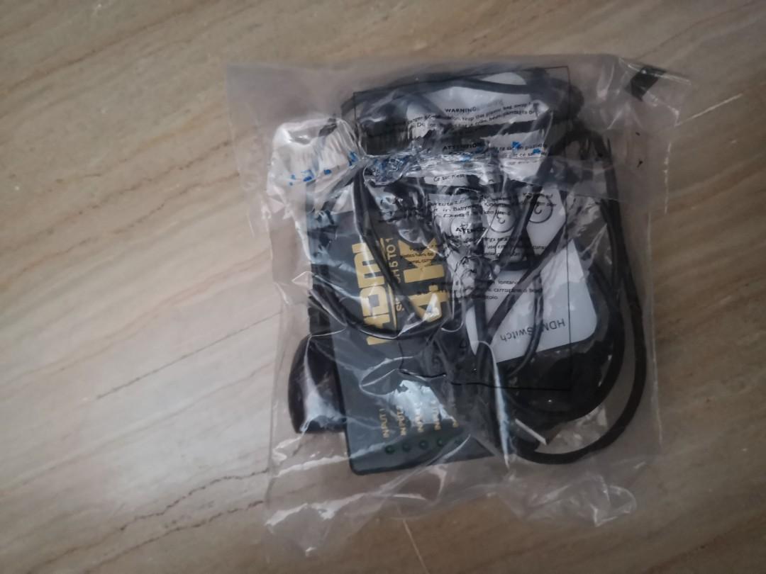 HDMI Switch (Category: TV Parts & Accessories) located in Singapore. Submitted by everydayhub (Listing ID 1019510014, Image 1). Description: HDMI Switch 5-in-1 4K Ultra HD Come with remote.