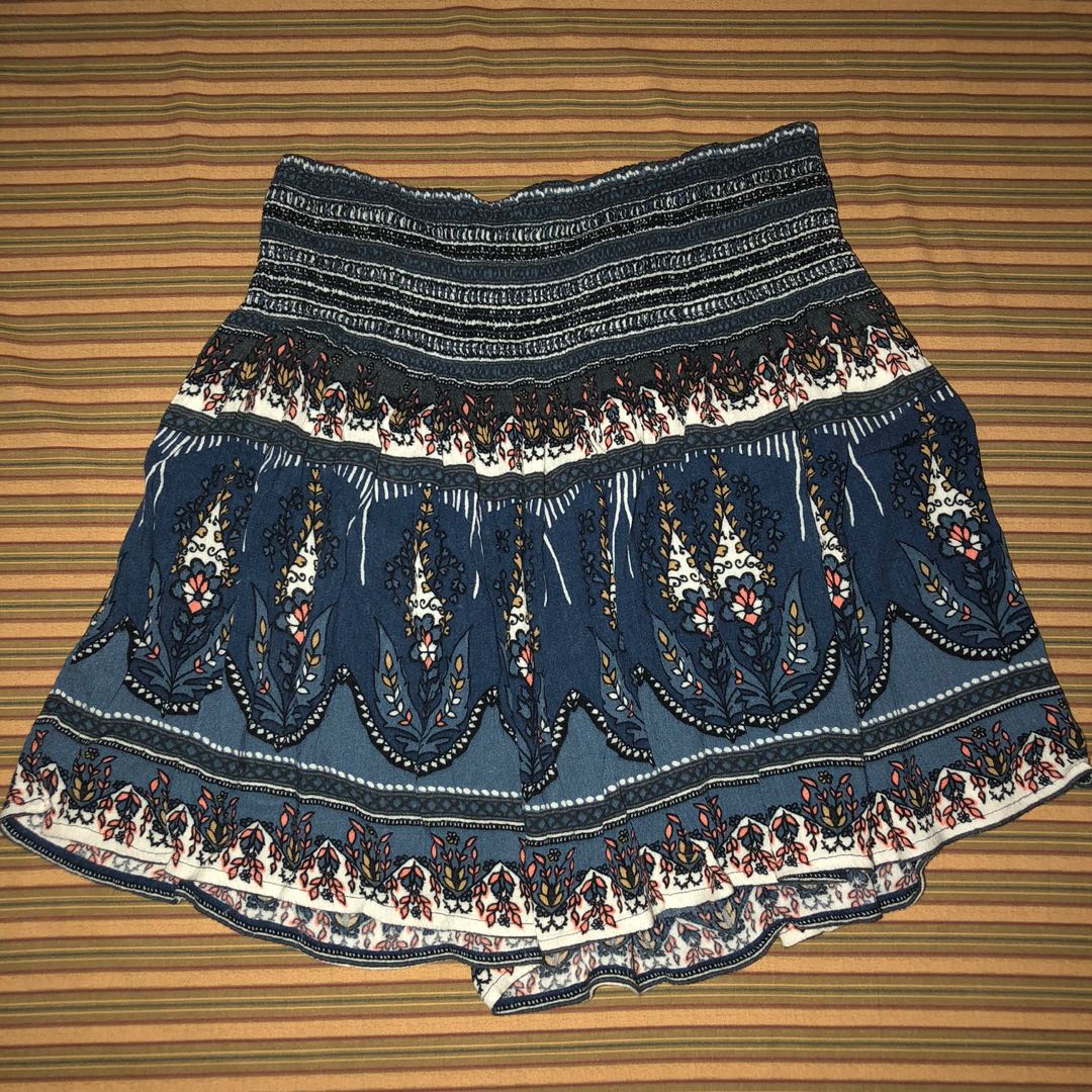 hollister skirt