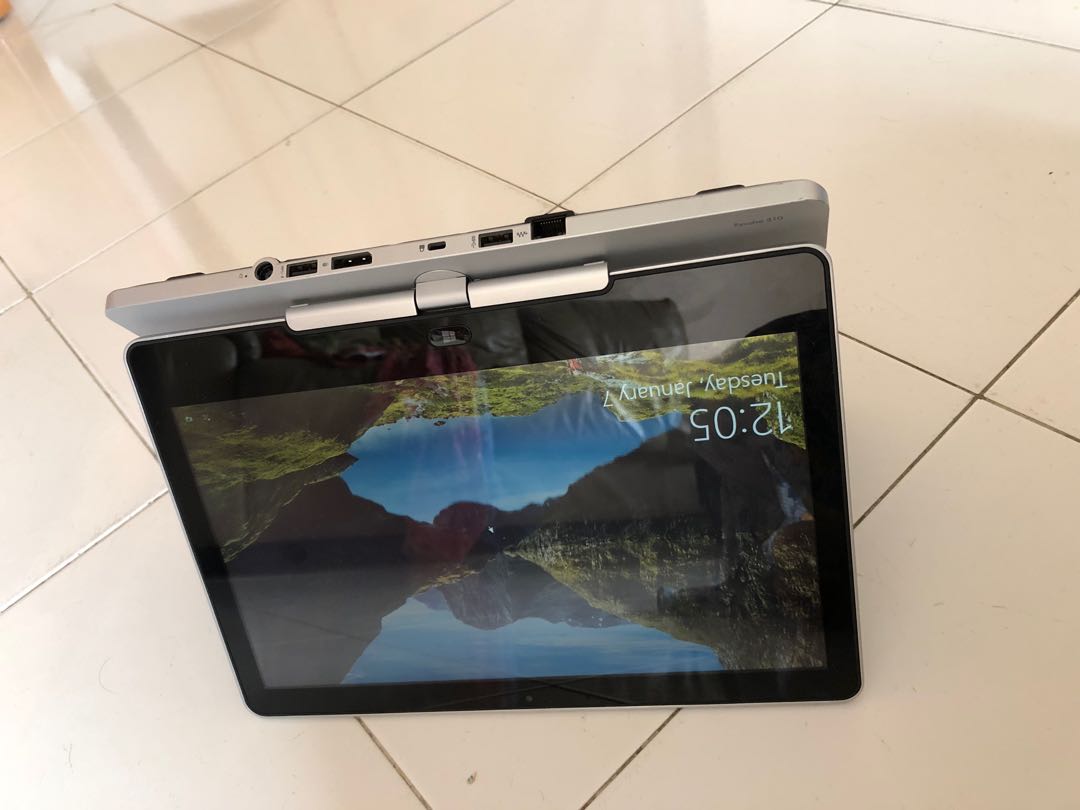Hp Revolve core i5 touch screen laptop+tab