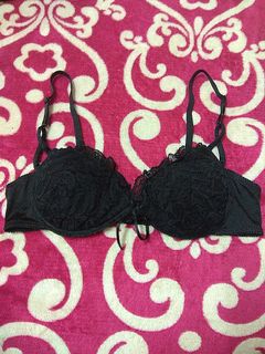 (Category: ) located in . Submitted by pre_loved86 (Listing ID 1019527898, Image 1). Description: .