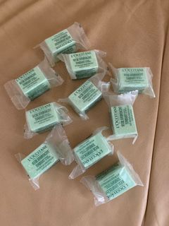 （分類：）位於 。 由 lemongold 提交（商品編號 1019365795，圖片 1）。簡介： 。