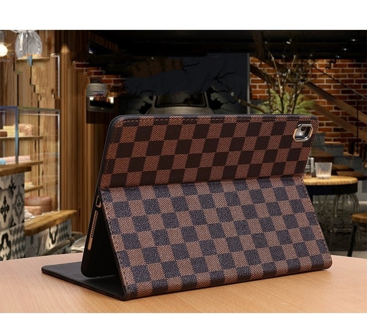 Luxury iPad Cover Case With Open to Wake