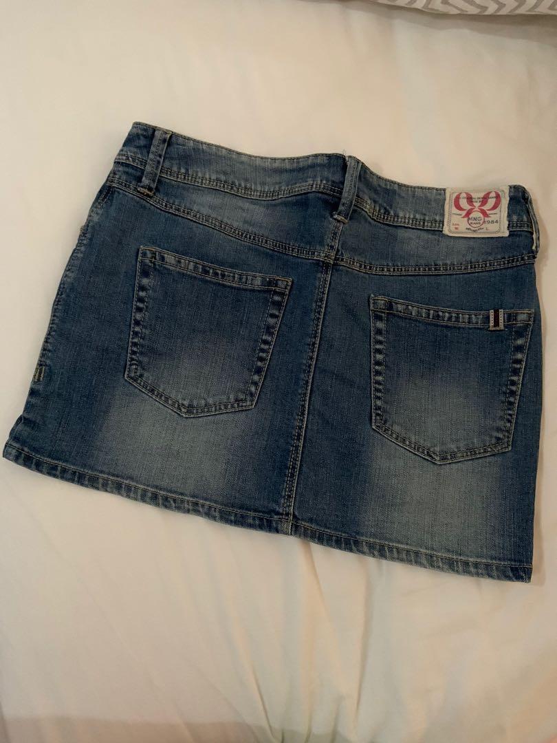 Mango Denim Skirt (Category: Skirts) located in Manila. Submitted by hflores_23 (Listing ID 1019539170, Image 2). Description: Authentic Mango denim skirt. Excellent used condition. Length as indicated on photo. Super nice & cute. .