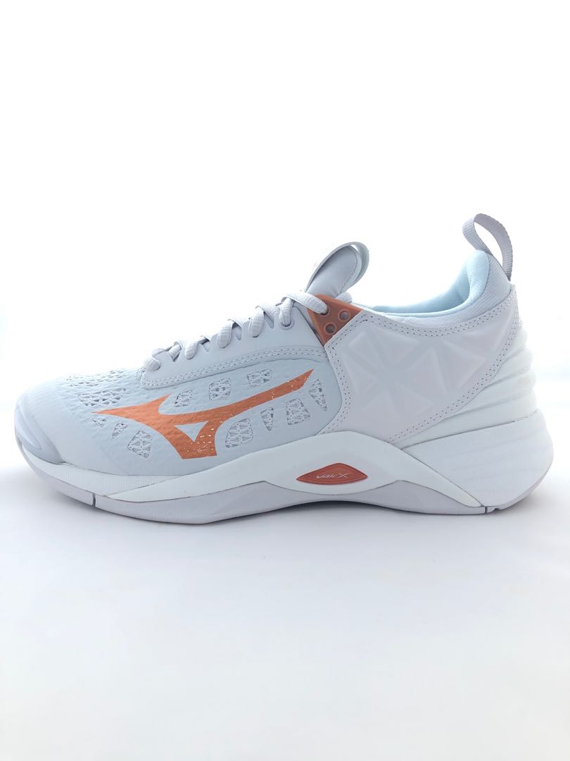 mizuno sneakers gold