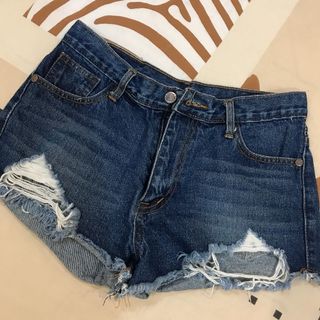 (Category: ) located in . Submitted by oliviaaaayy (Listing ID 1019427849, Image 1). Description: .