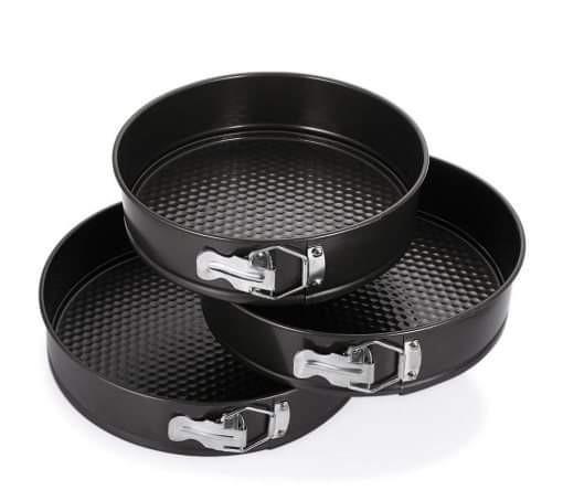 Round cake molder 3pcs. (Category: Bakeware) located in Mandaluyong City. Submitted by shopmla (Listing ID 1019423899, Image 2). Description: Round cake molder (3pcs.) Php 499.+sf Size: 24cm/26cm/28cm.