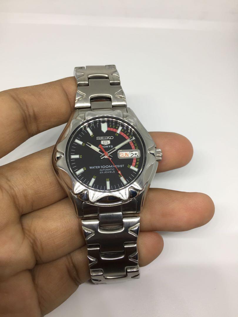 Seiko 5 Sports Automatic Speed Racer Men S Fashion Watches On Carousell