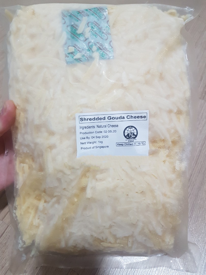 Shredded Gouda Cheese1 kg, Food & Drinks, Packaged & Instant Food on