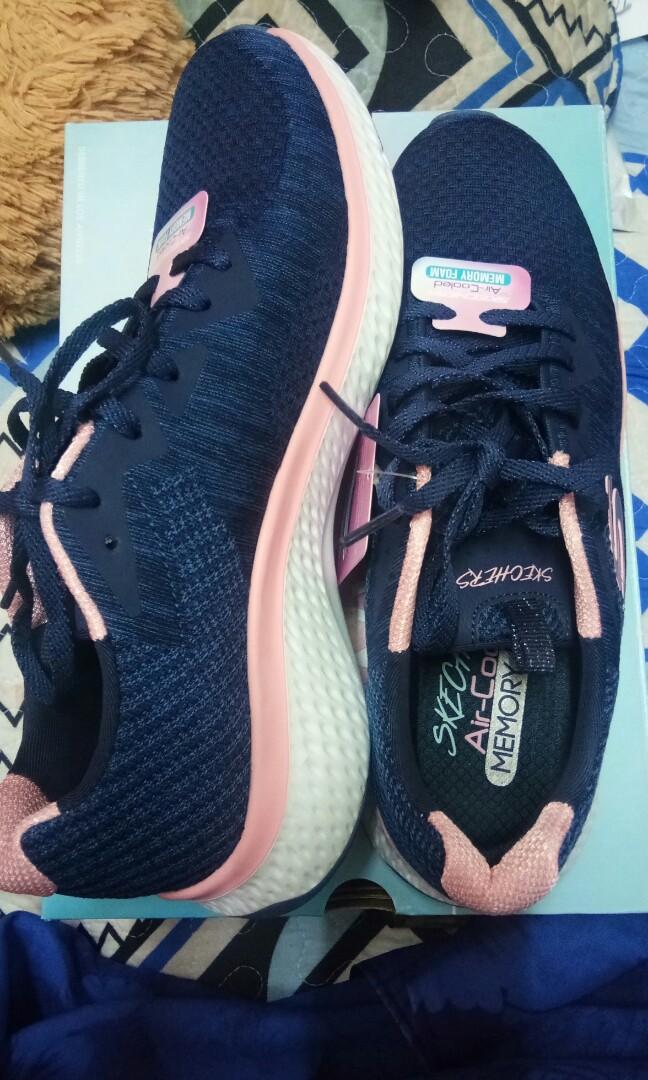 Skechers Air Cooled Memory Foam Women S Fashion Shoes On Carousell