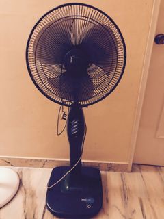 (Category: ) located in . Submitted by vivianeee (Listing ID 1019497507, Image 1). Description: .