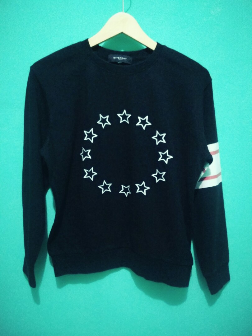 givenchy paris crewneck