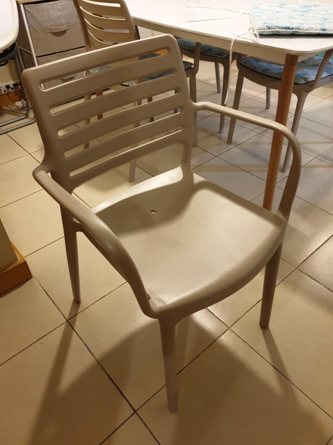 Uratex hotsell olympia armchair