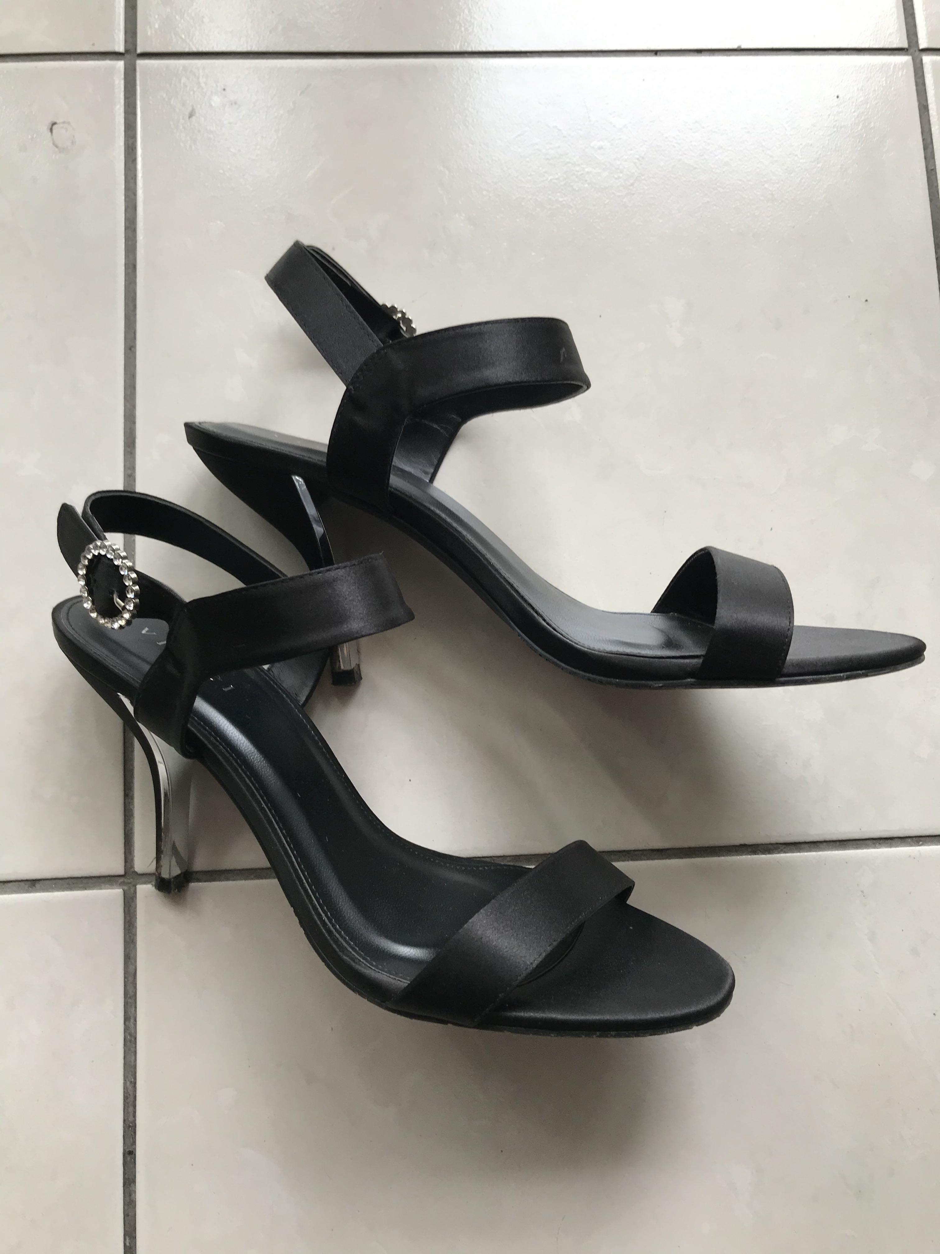 Sepatu sales heels vincci