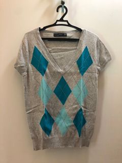 (Category: ) located in . Submitted by wardrobepurgeph (Listing ID 1019313495, Image 1). Description: .