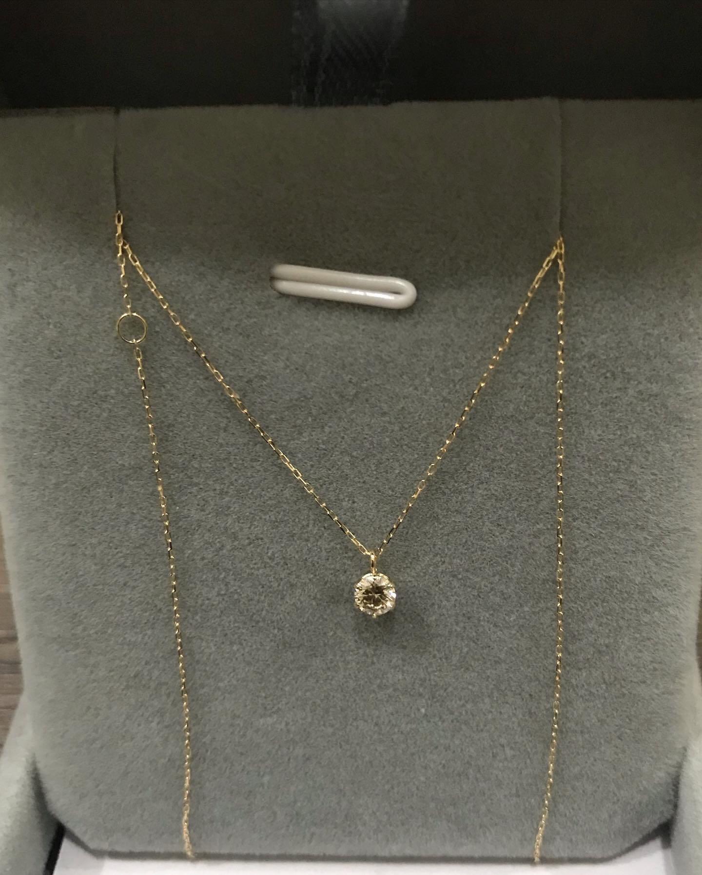 diamond necklace stud