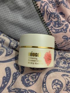 （分類：）位於 。 由 aamylam 提交（商品編號 1025286312，圖片 1）。簡介： 。