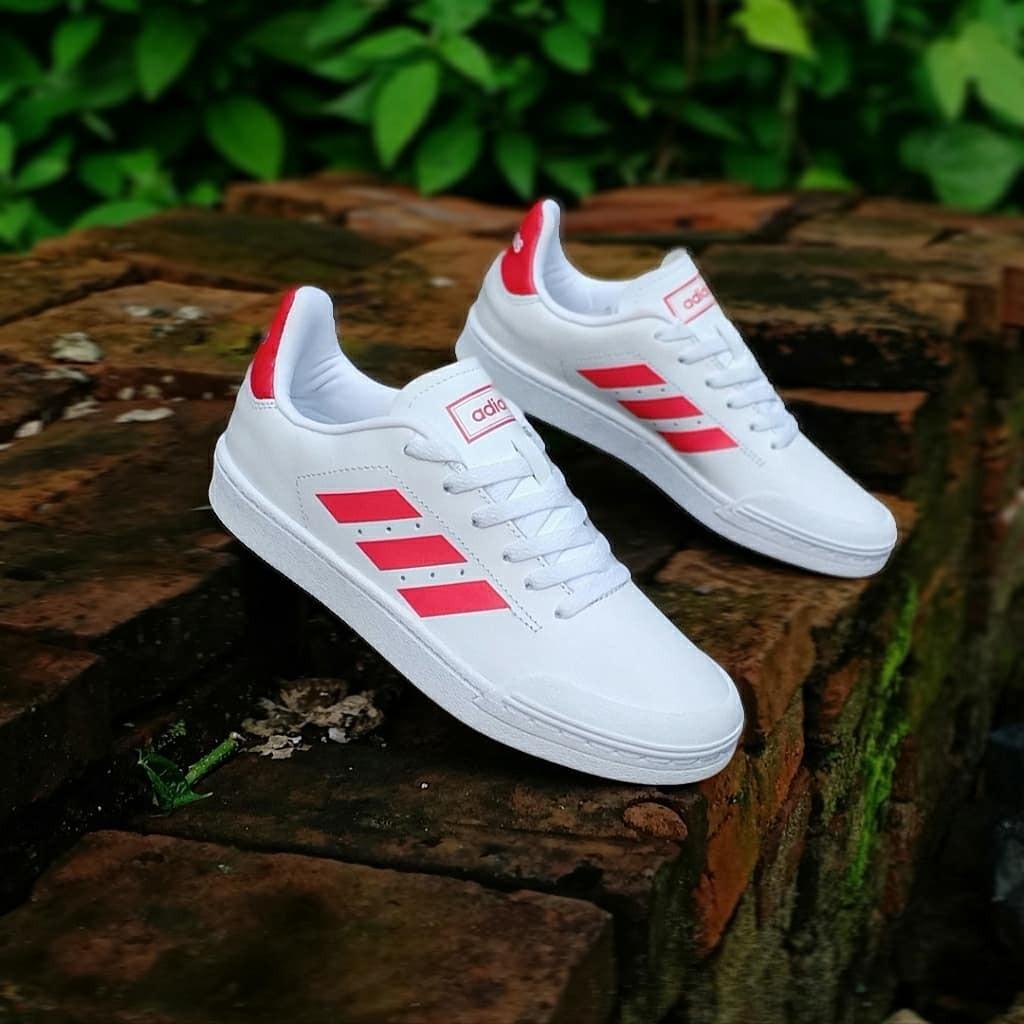 adidas court 70s