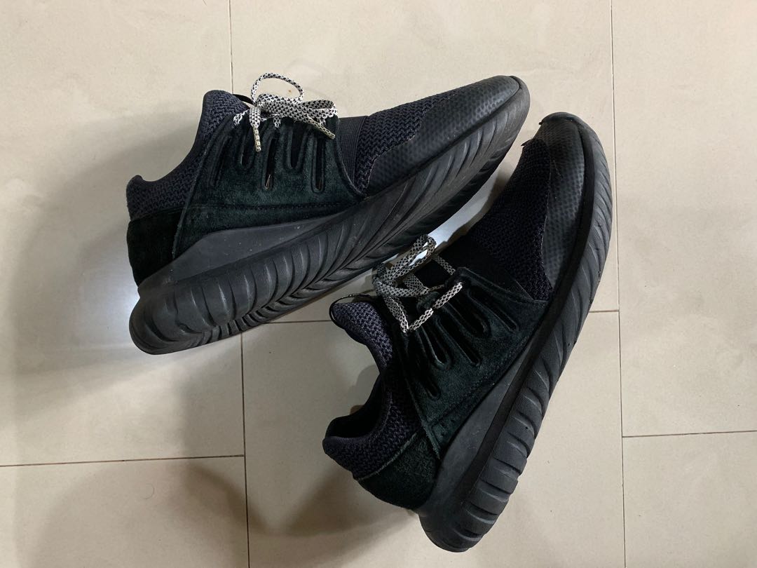 adidas tubular radial black