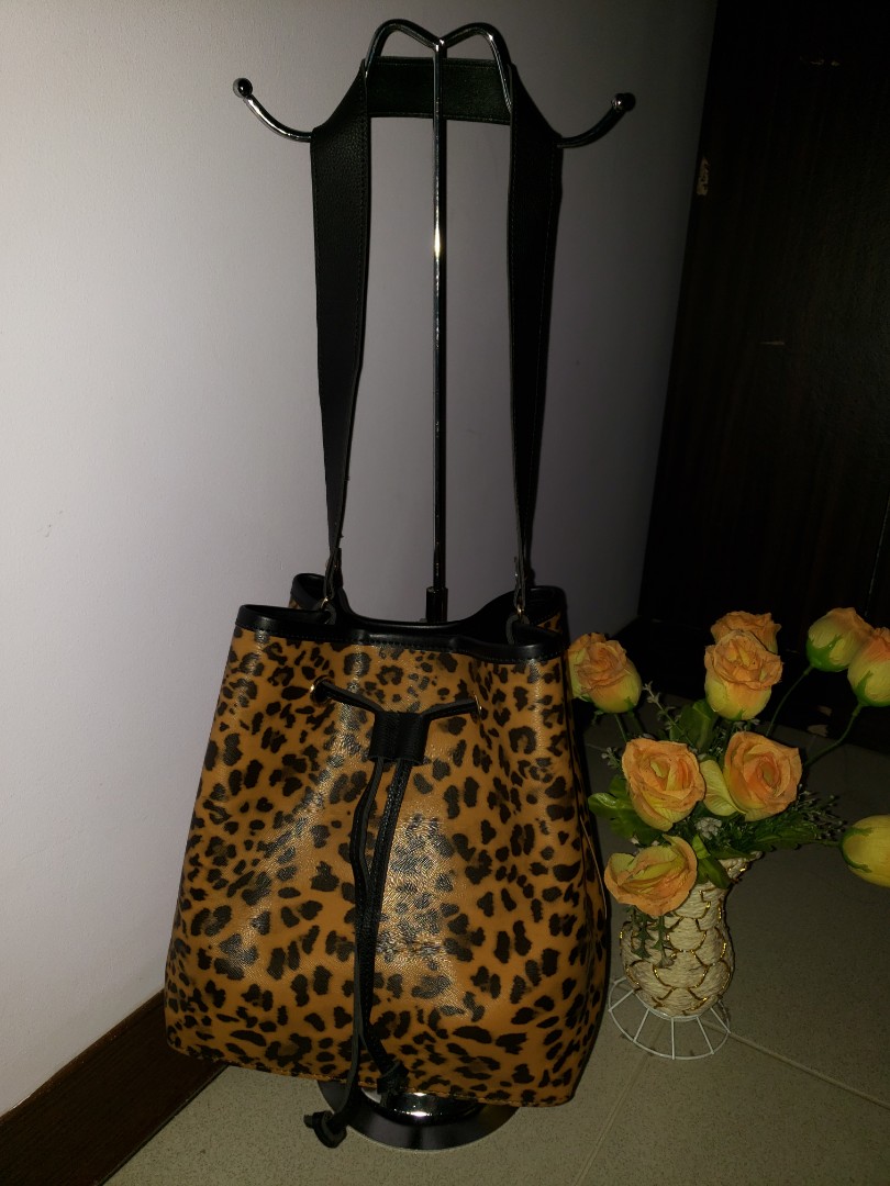 animal print bucket bag