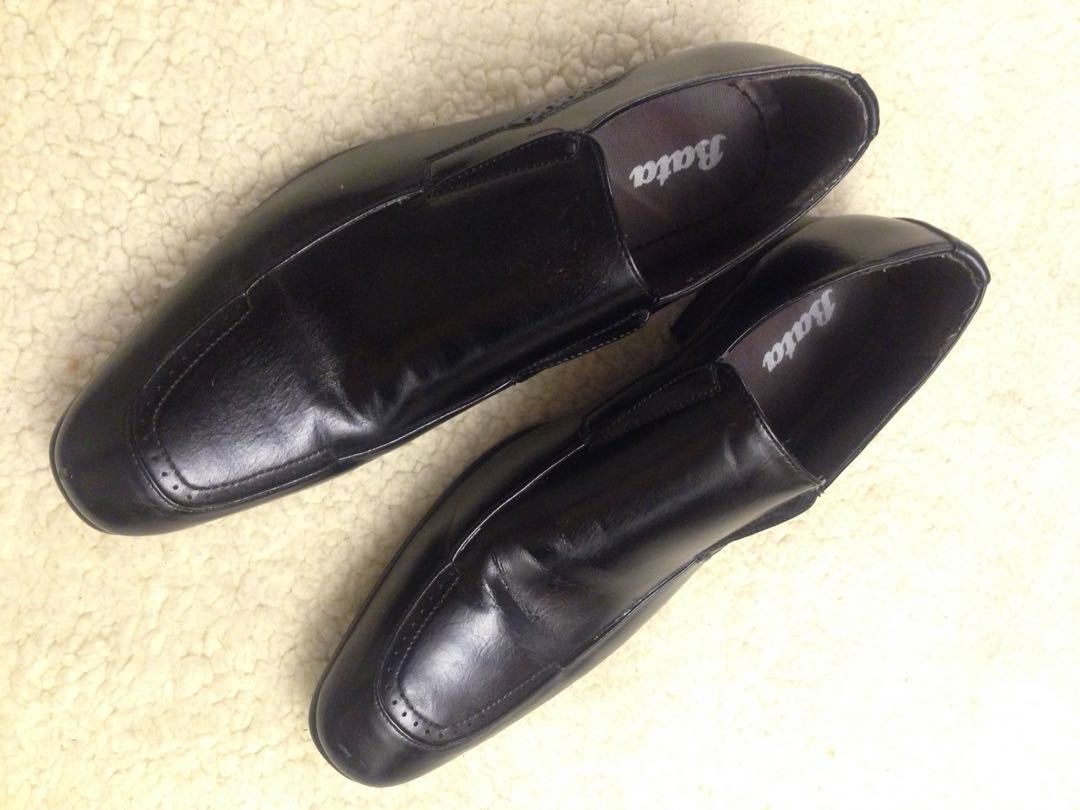 bata black shoes