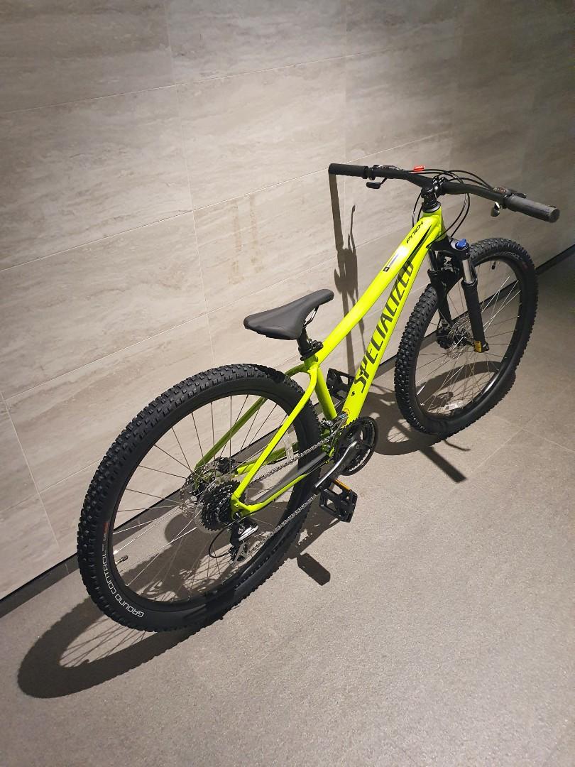 Specialized pitch shop sport yellow