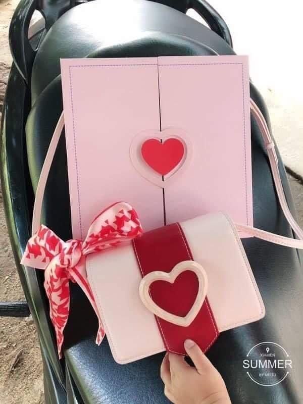 Charles keith heart bag shop