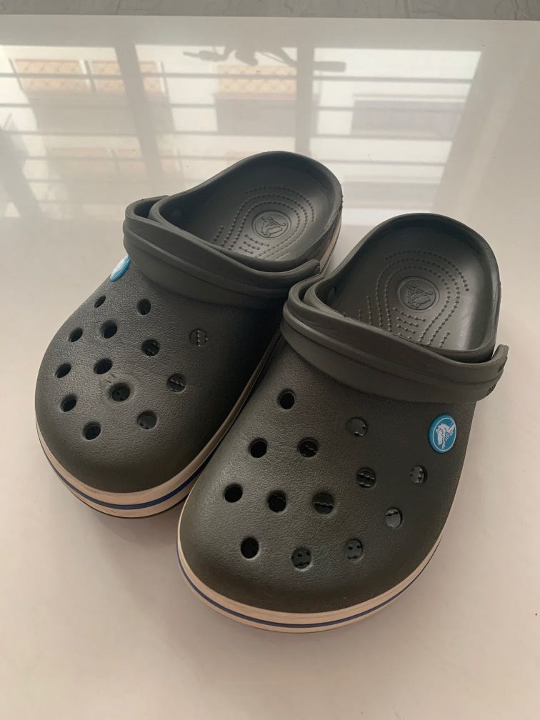 Crocs Shoes - Size J3, Babies \u0026 Kids 