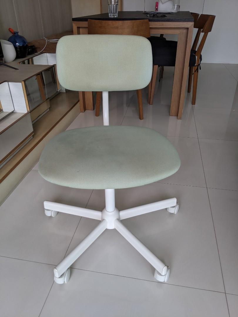 Mint green desk best sale chair