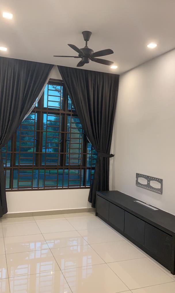 D Summit 2 Rooms Rm1000 Edl To Ciq Property Rentals On Carousell