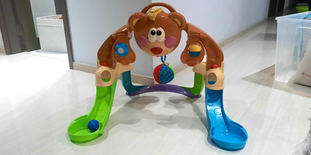 Gimnasio oso fisher price 2025
