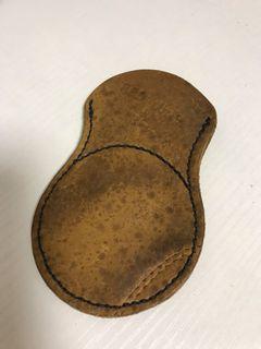 Handmade leather coin holder