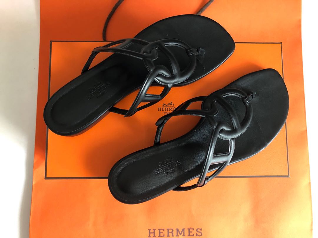 Hermes discount beach sandals