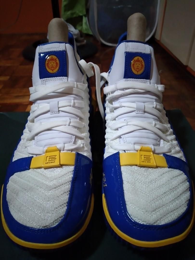 Lebron james cheap superman shoes