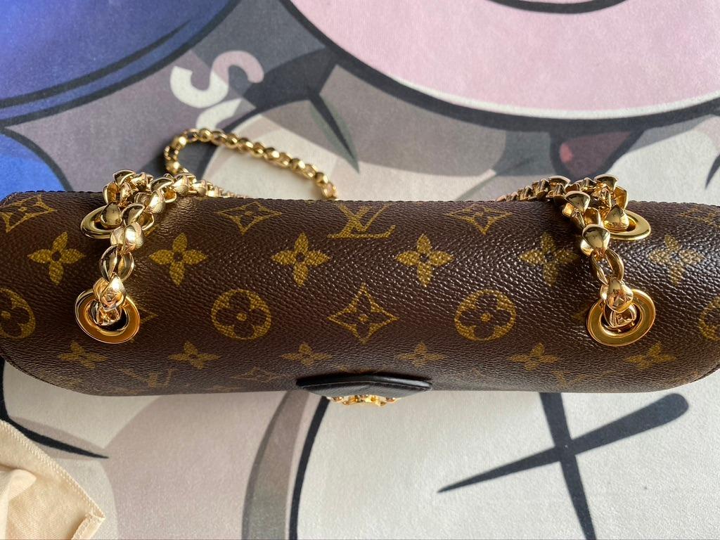 Louis Vuitton Victoire M41730 Bag Monogram Canvas GHW