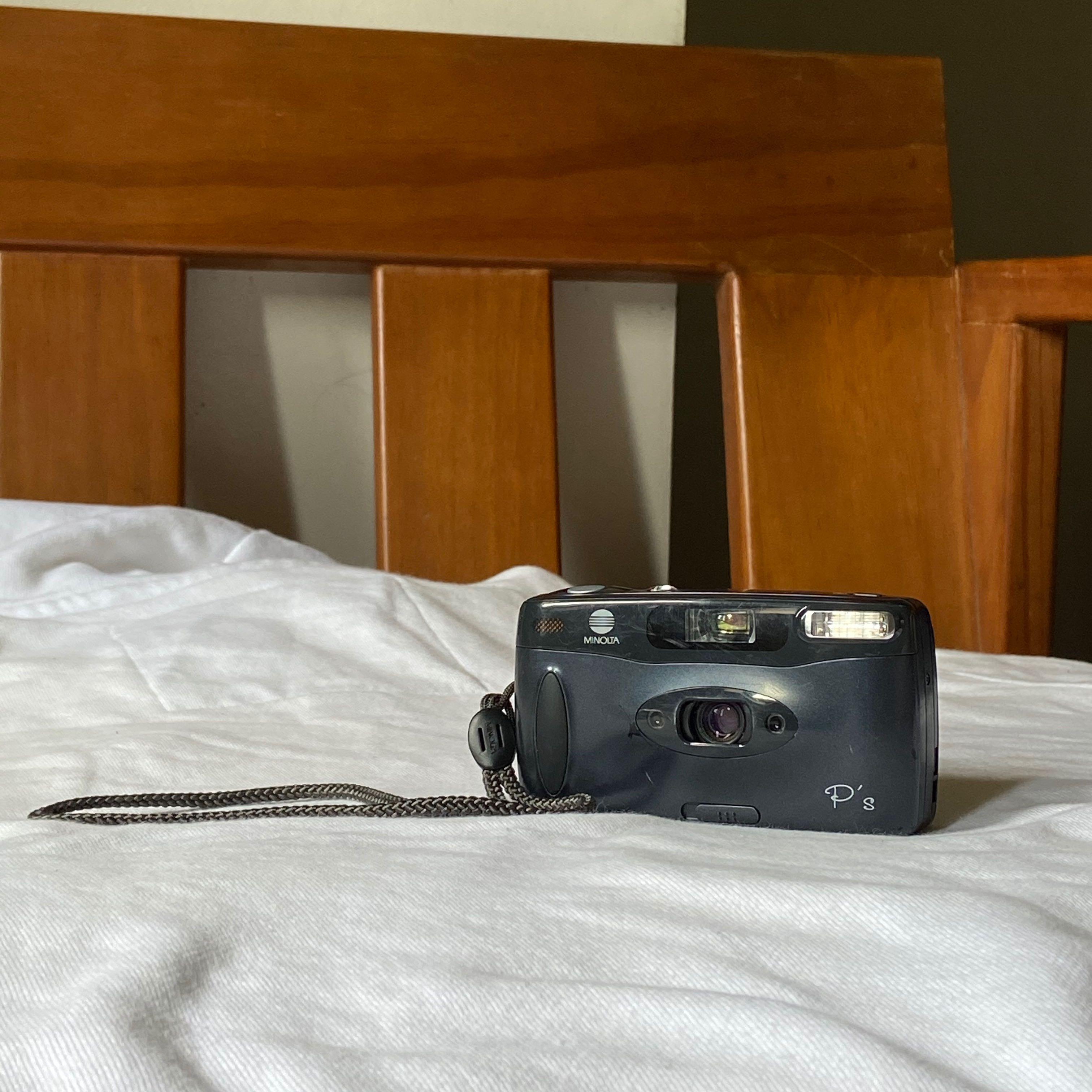 MINOLTA P’S / RIVA PANORAMA FILM CAMERA POINT AND SHOOT 35MM