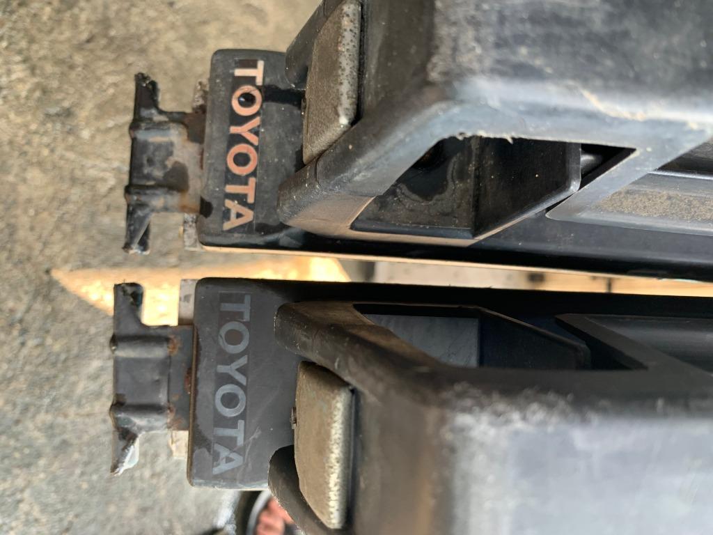 Orig / JDM Toyota Roof Rack Cross bar, Car Parts & Accessories, Body